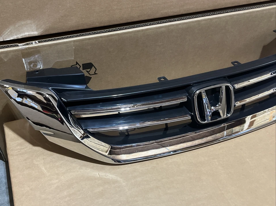 Nuevo conjunto de parachoques delantero Honda Accord 2013-2015 sedán con emblema Foto 3 de 4