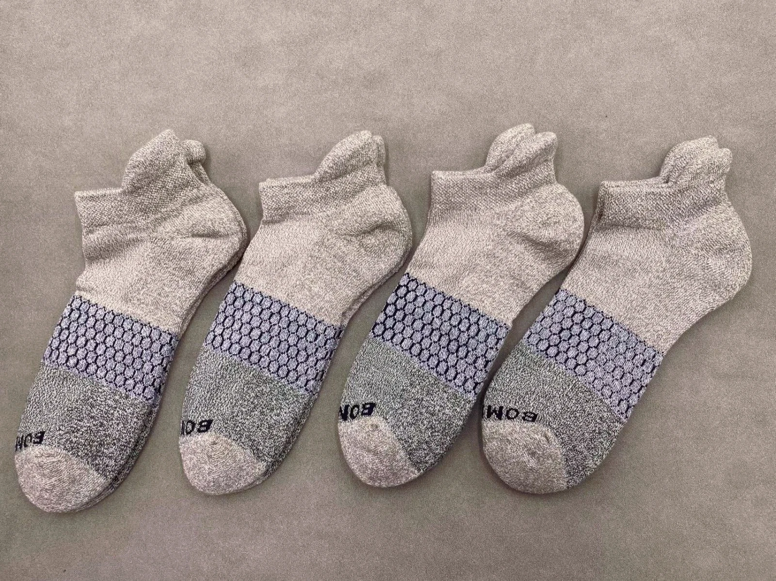 BOMBAS Men's 4 pairs Tri-Block honeycomb Ankle Socks size L gray