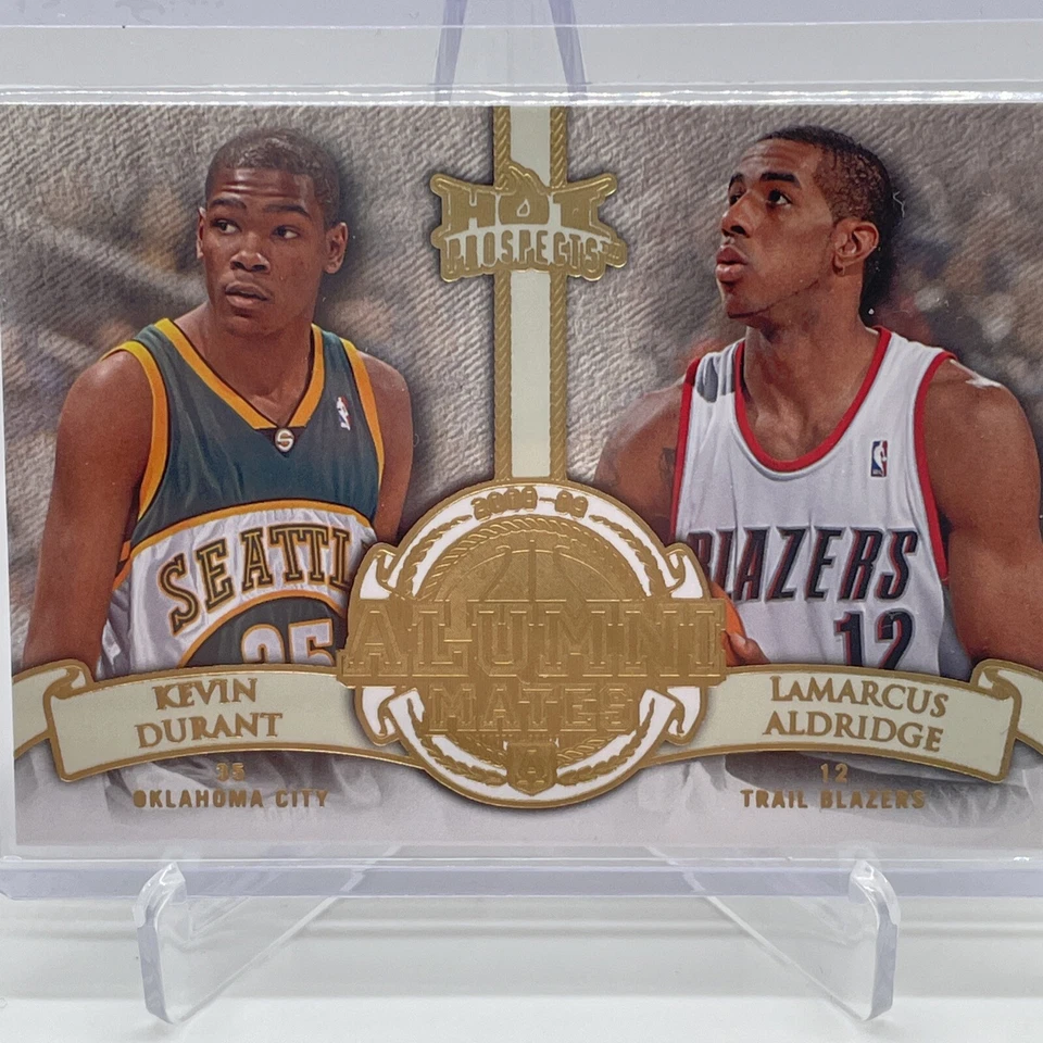 2008-09 Hot Prospects Alumni Mates #AM15 Kevin Durant/LaMarcus Aldridge 🔥🔥 - Image 2 of 3