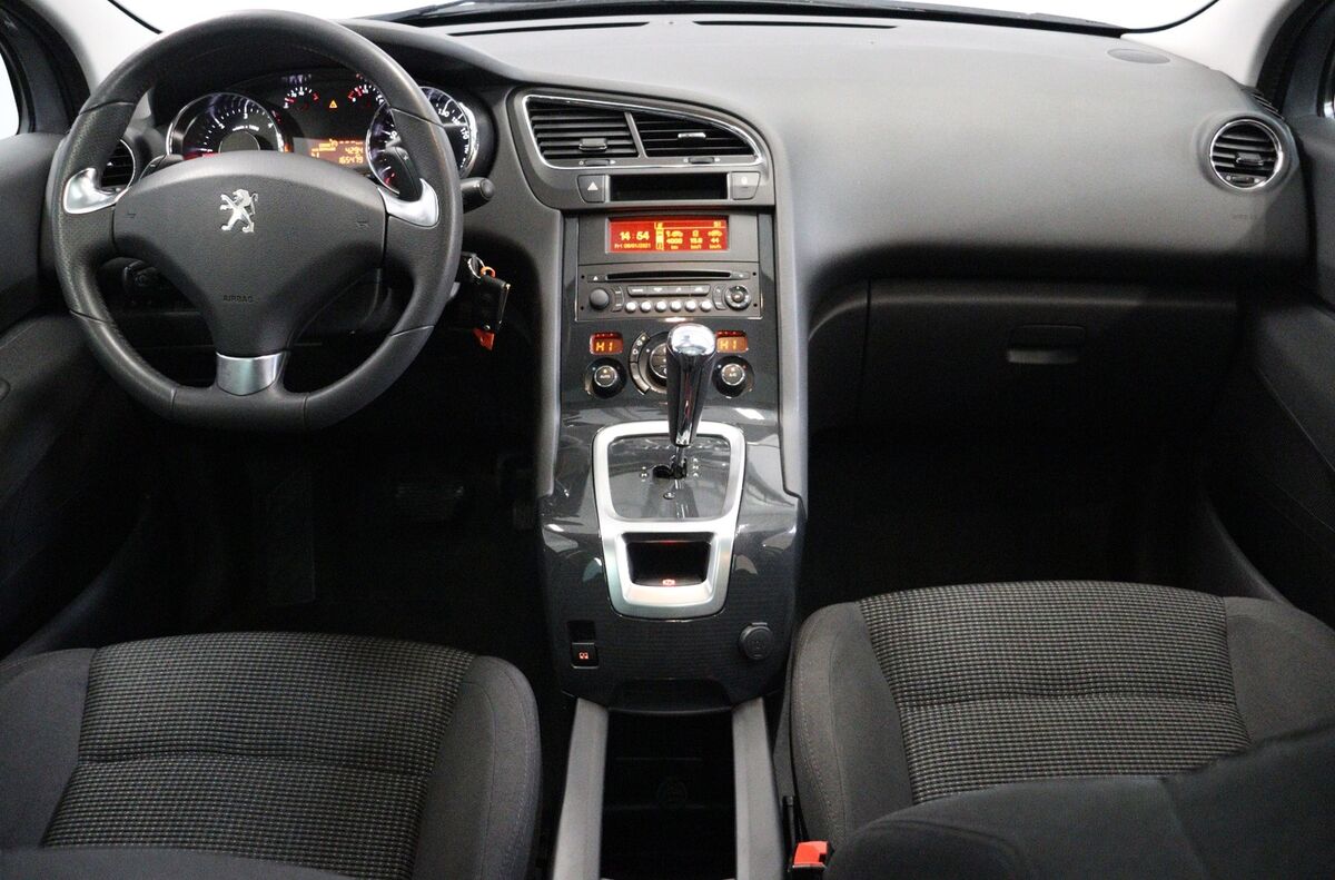 Peugeot 5008 1,6 e-HDi 114 Style ESG 7prs