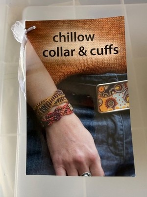 LAURA NELKIN DESIGNS  CHILLOW COLLAR & CUFF  A BEADED KNITTED KIT  0533