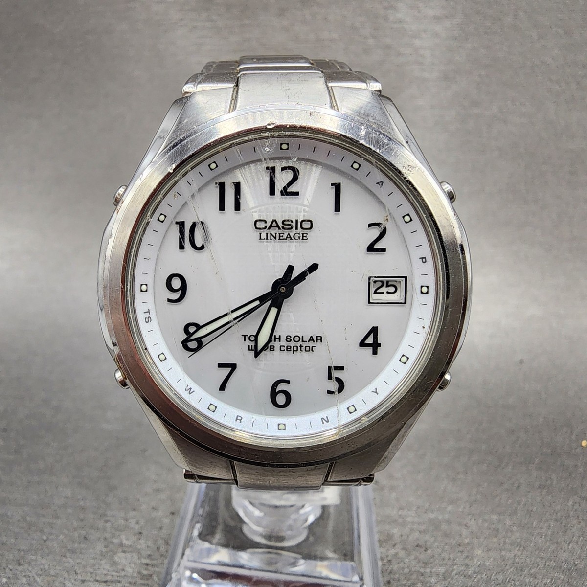 Casio Lineage Watch men 38mm White Dial Steel Date Round Solar LIW