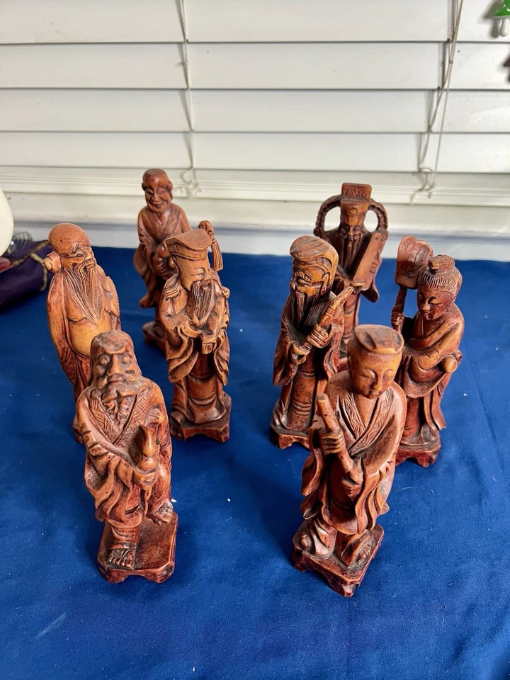 Lote de 8 estatuillas antiguas talladas de boj arte popular chino talladas a mano Foto 2 de 4