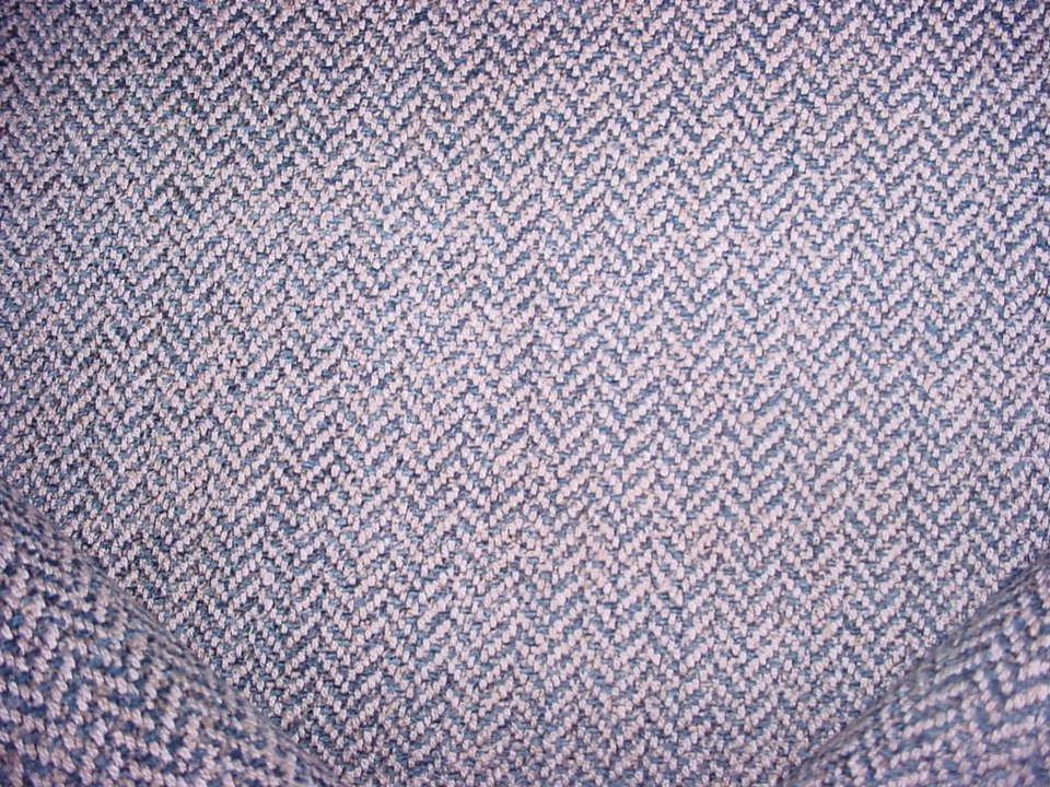 10-1/4 年 Brunschwig et Fils BF10609 Trevone Dresden 布料内饰织物 — 第 2/4 张图片