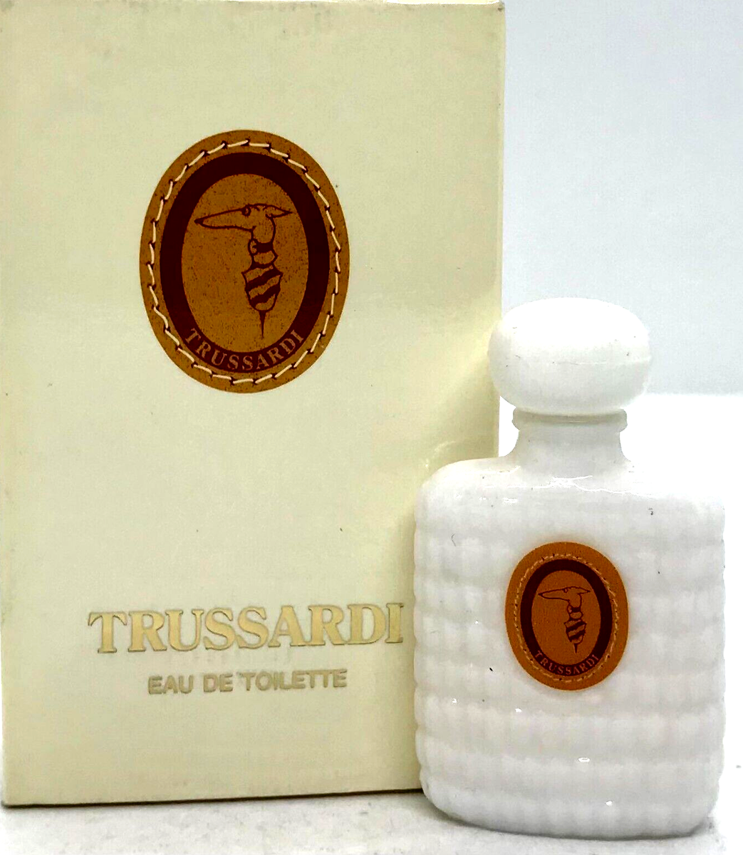 香水(女性用) Trussardi light her eau de toilette Light Her Trussardi perfume - a fragrance for women 1997