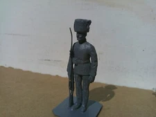 Chas Stadden, British guard at attention 1900, unpainted, lead 54mm