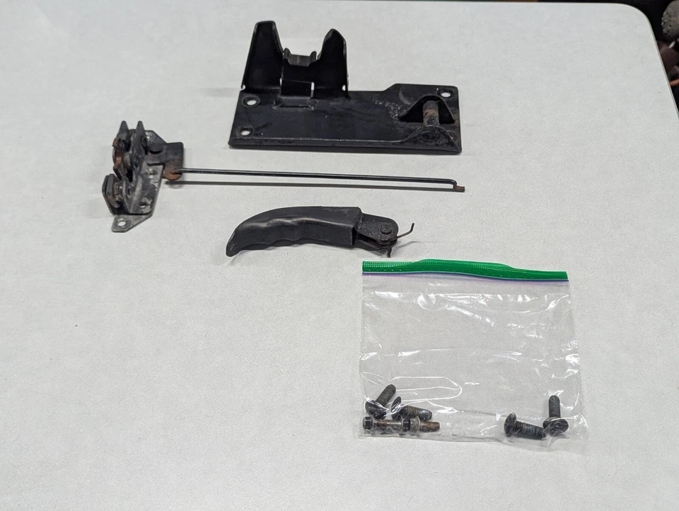 1992 CHEVY S10 BLAZER GMC S15 JIMMY ЗАПАСНАЯ ШИНА ПЕРЕВОЗЧИК ЗАЩЕЛКА ЗАХВАТ И РУЧКА - Изображение 2 из 4