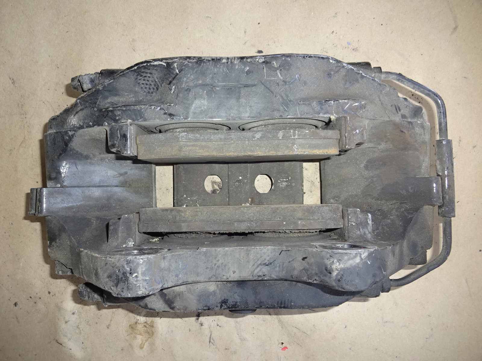 Maserati 4200 Coupe Spyder RH Right Front Brake Caliper partD # 387201108