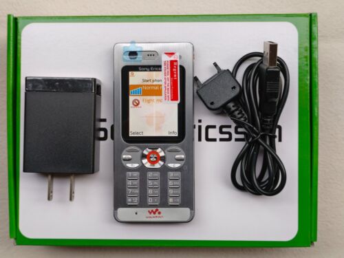 Working Sony Ericsson W880 W880i  Fully UNLOCKED 2G Bluetooth Mobile Phone 2MP - Picture 1 of 7