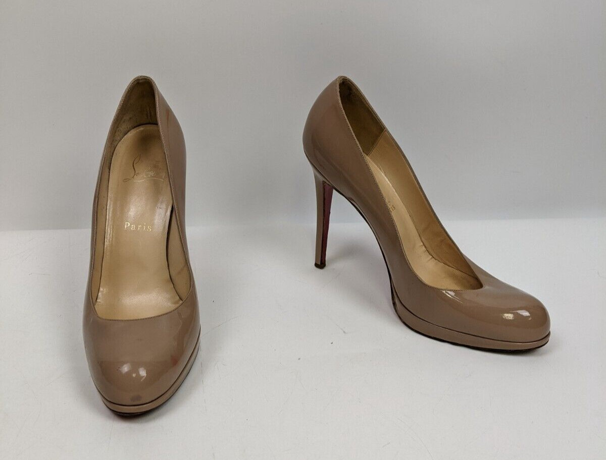 Christian Louboutin Red Bottoms Patent Leather Tan Pumps Size 39 Italy Heels