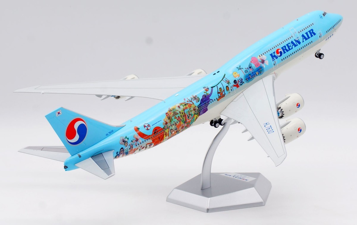 SQ Wings 1:200 Korean Air Boeing B747-8 Diecast Aircraft Jet