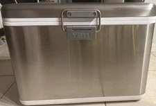 Yeti V Series Stainless Steel Cooler