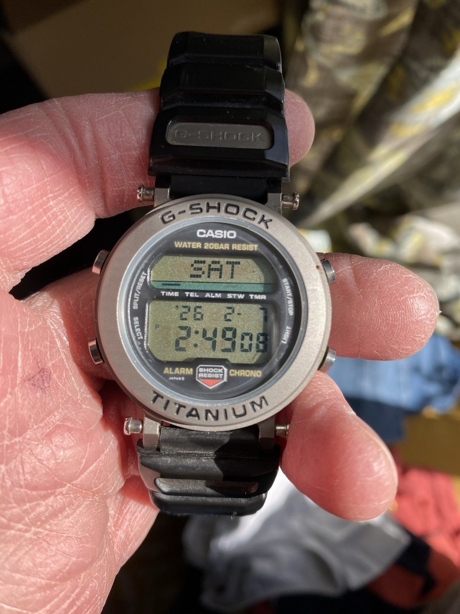 RARE Vintage Casio Digital Watch G-shock Mrg-1 1556 Titanium 200m