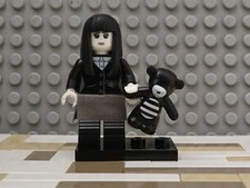 LEGO Spooky Girl Minifigure - 71007 Series 12 Collectible CMF