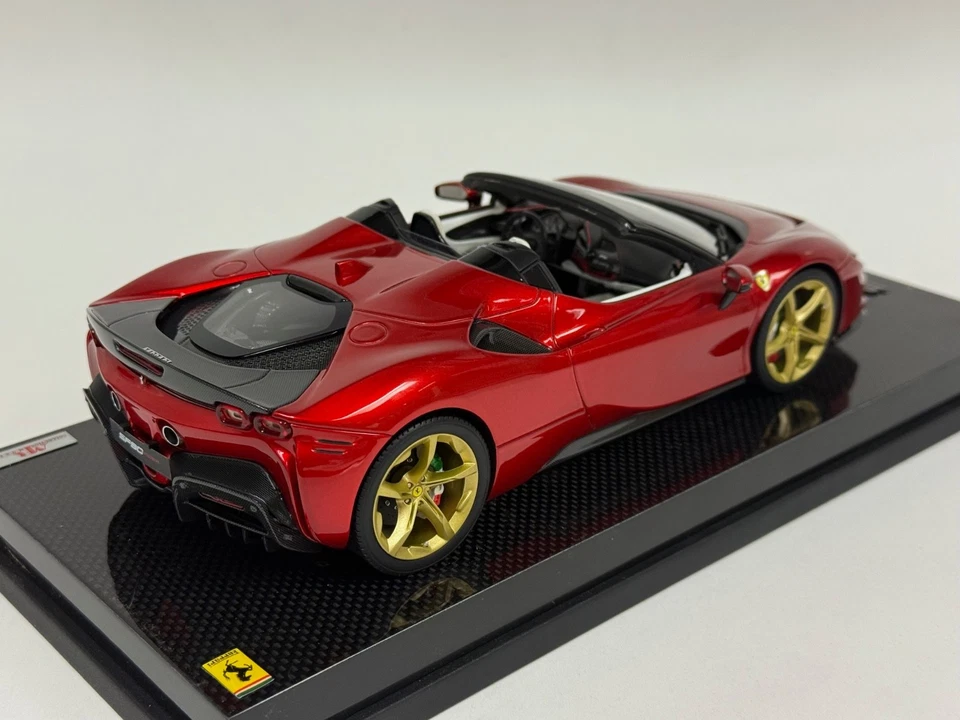 1/18 MR Collection Ferrari812 Superfast Rosso Effesto Carbon 5 pcs FE02NAT BO163 - Image 3 of 4