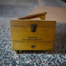 Vintage Ronson Roto-Shine Magnetic shoe polisher