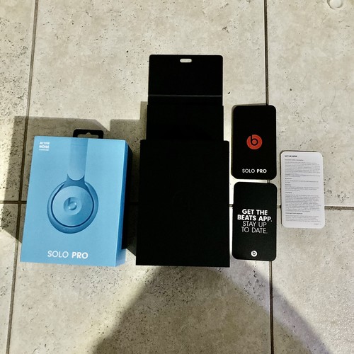 Beats Solo Pro Wireless Headphones Blue 