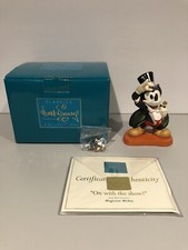 Walt Disney WDCC Mickey Mouse 1997 Magician Mickey Membership Sculpture IN BOX!