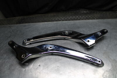 00 SUZUKI INTRUDER 1500 VL1500 REAR BACK FENDER SUPPORT FRAME SUBFRAME BB761