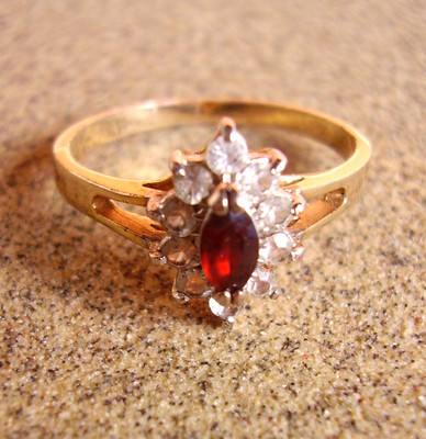 Bagues anciennes / Baroque / Bague intaille en or du 18e siècle. Marc
