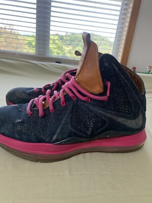 Nike LeBron James Denim Mid Top Sneakers Gum Sole Pink Accent Shoes Nike LeBron X EXT “Denim” On-Feet Images- SneakerFiles main image 3