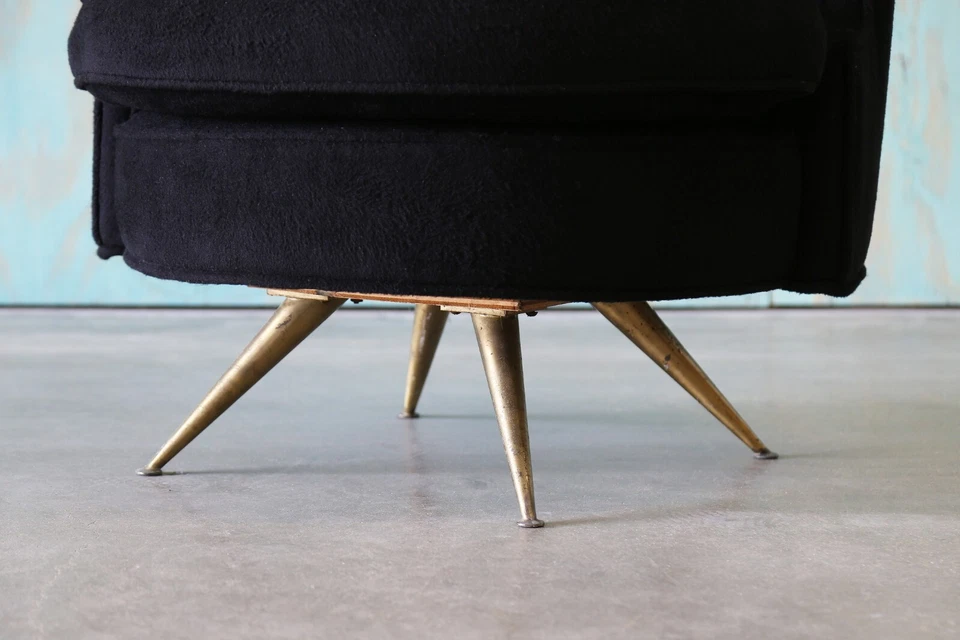 Par de sillas giratorias de barril acolchado de canal de Henry P Glass para muebles JG Foto 2 de 4