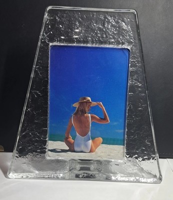 Studio Nova Trapezoid ~clear crystal glass textured picture frame for 3.5x5