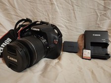 Canon EOS Rebel T5 18.0 MP DSLR Camera - tested working
