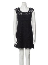 Dolce & Gabbana Lace Shift Dress size 40 or S (US 4)