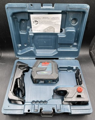 BOSCH GCL100-40G GREEN LASER LEVEL W/ CASE & ACCESSORIES (MVP017154)