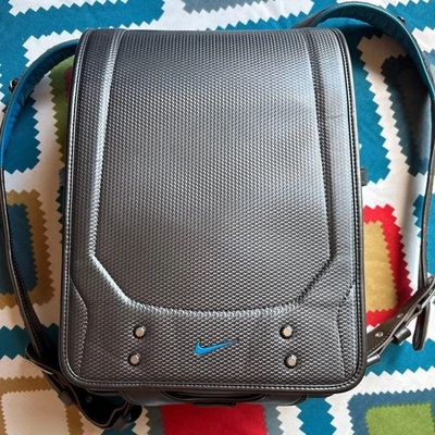 Sac à dos école japonaise Nike Randoseru argent gris bleu cuir synthétique... - Photo 1/4