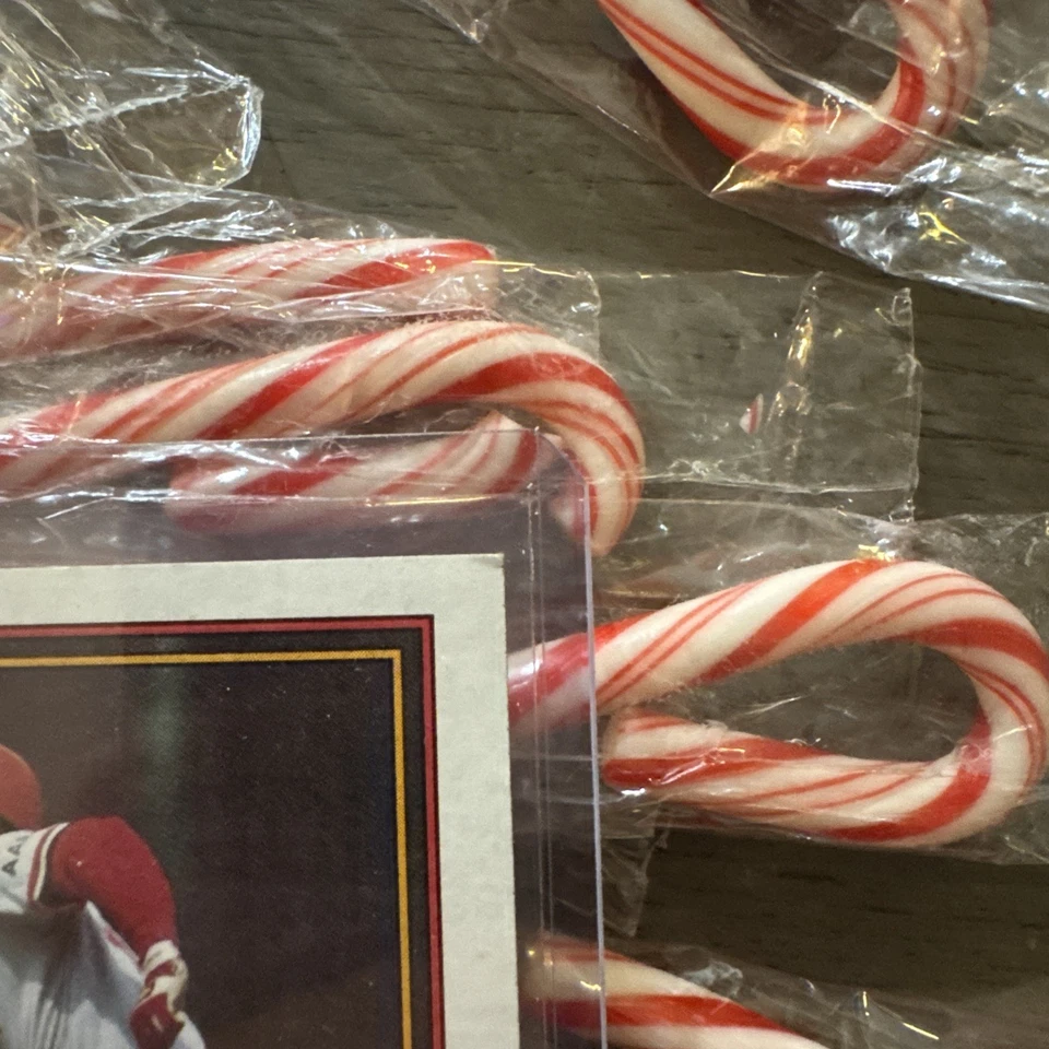 OZZIE SMITH 2025 Topps Holiday ORIGINAIS RECOMPRA CARIMBADO 1991 Topps - Imagem 4 de 4