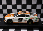 Lionel Racing 1:24 Chase Elliott #9 2019 Chevy Camaro ZL1 Mtn Dew NASCAR LE — photo 1