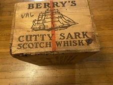 Berry  Bro’s & Rudd Ltd Whisky Wood Crate Cutty Sark scotch whiskey