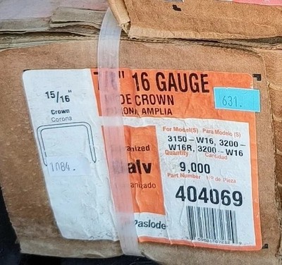 Paslode 404069 16-Gauge Galvanized Staples 15/16'' Wide Crown 9,000 Count Case 