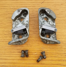 Strikers Door Latch 1949-54 Chevrolet Chevy 49 50 51 1951 52 1952 Fleetline
