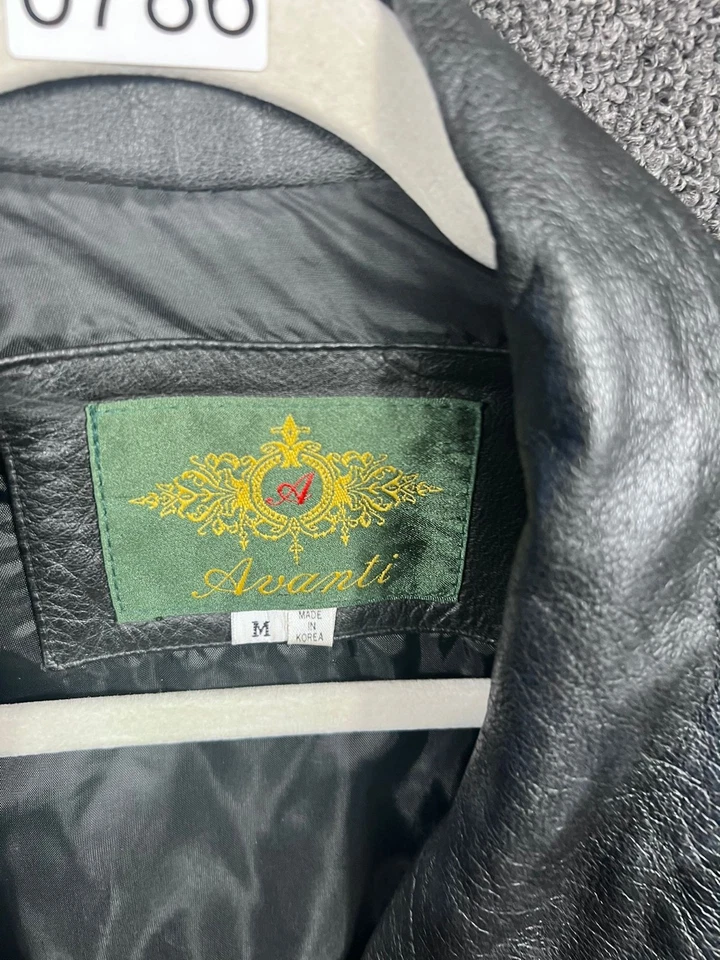 Chaqueta de moto Avanti para mujer negra 100 % cuero talla mediana cierre de botones Foto 3 de 4