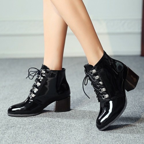 Ladies Shiny Patent Leather Round Toe 