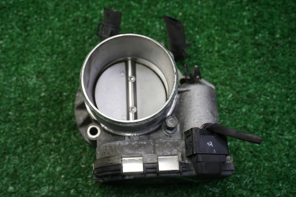 KIA OPTIMA 2011 2,4 cuerpo del acelerador OEM 351002G700 Foto 2 de 4