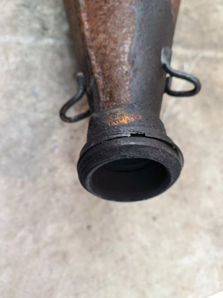 Tubo de escape intermedio Yamaha 1998 XTC 500 8CR-14620-01-00 RW4483 Foto 3 de 3