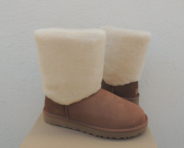 UGG Classic Short II Sherpa Cuff 