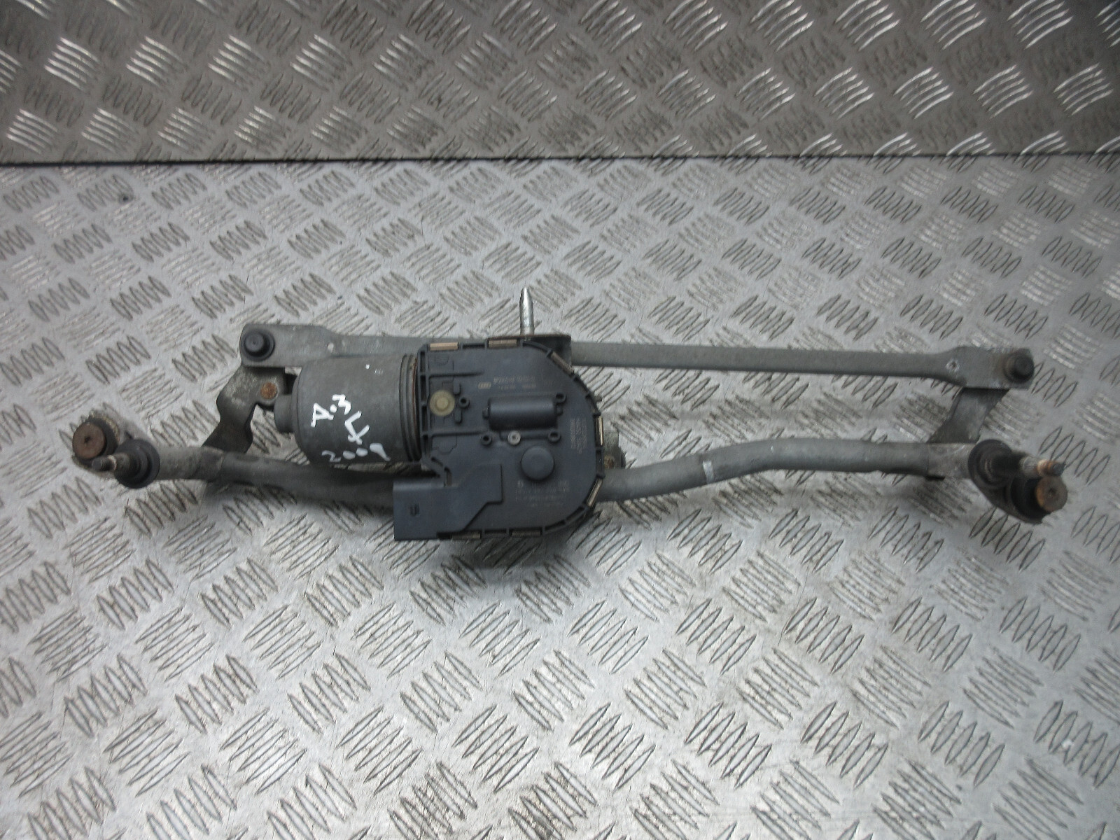 Picture 2 of 11
