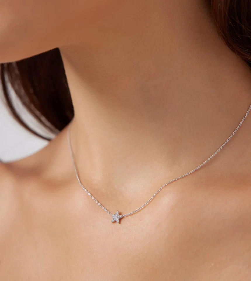 14K YELLOW GOLD MINIMALIST DIAMOND STAR NECKLACE - Image 3 of 4