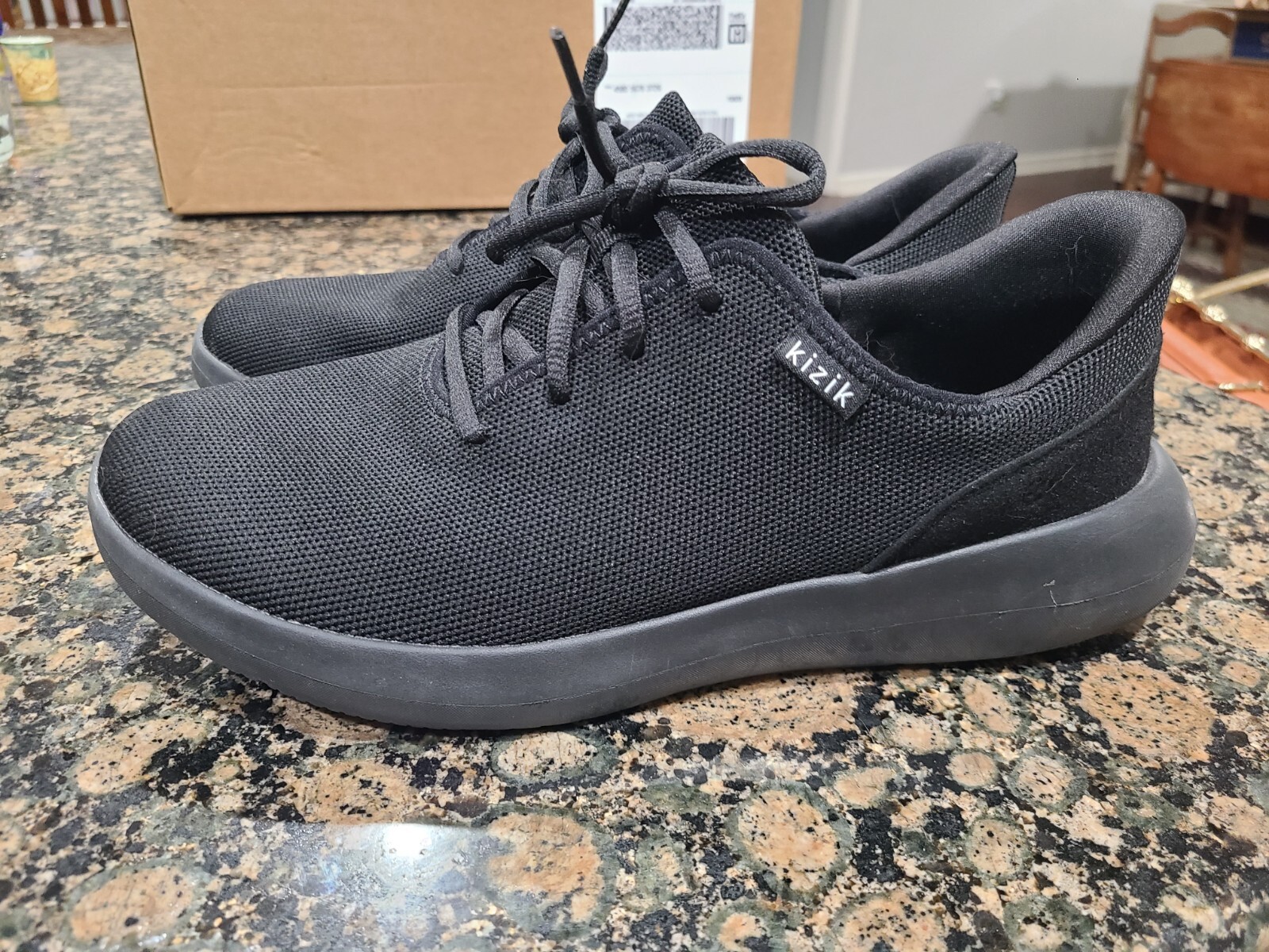 Kizik Madrid Eco-Knit Slip-On Shoes Black Wide Hands-Free M9.5 W11