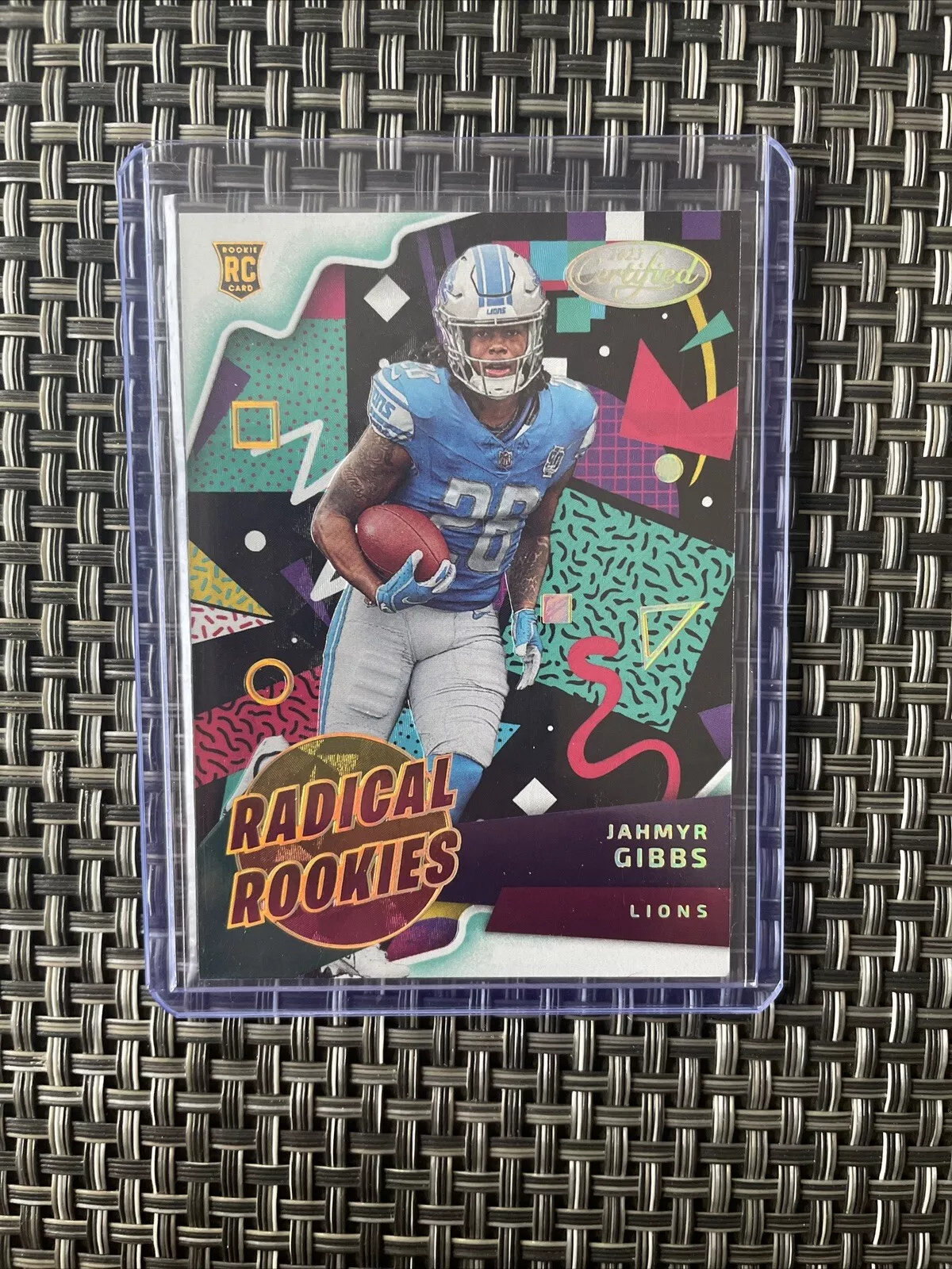 2023 Panini Certified Radical Rookies Jahmyr Gibbs Rookie Case Hit SSP #RAD-7