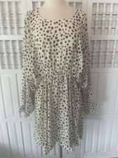 New Umgee dress women's Medium black white animal print dress stretch waist C17