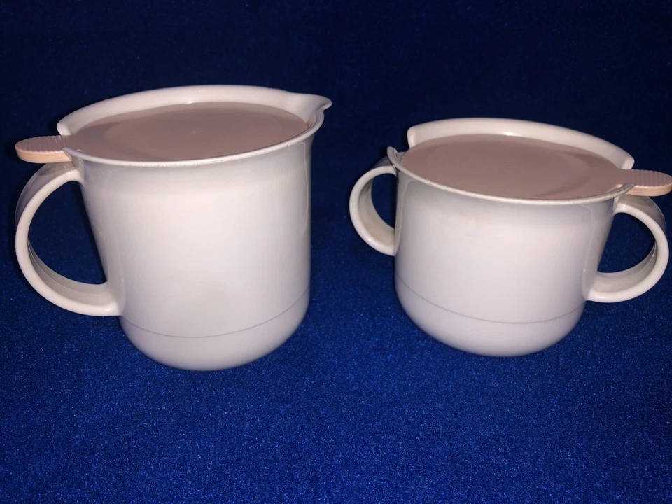 Vintage Tupperware Cream & Sugar Set Pink Lids #2309 #2310 1980"s - Image 4 of 4