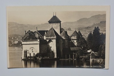 Château de Chillon (Castle) in Switzerland Photo Postcard (UNPOSTED, TRIMMED)
