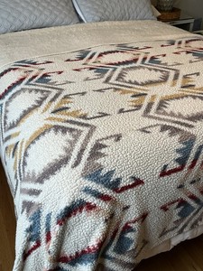 Pendleton WHITE SANDS AZTEC Taupe SHERPA/FLEECE Throw Blanket 100” x 96” SOFT