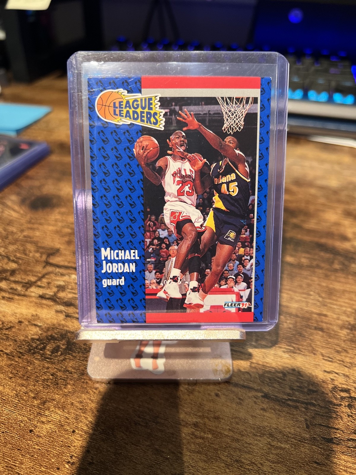 1991-92 Fleer Michael Jordan [Base] Base Set #220